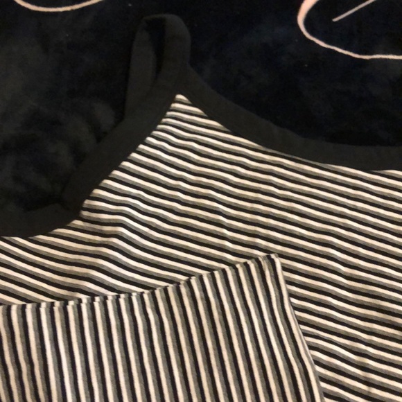 Garage stripe tank top - Picture 4 of 6